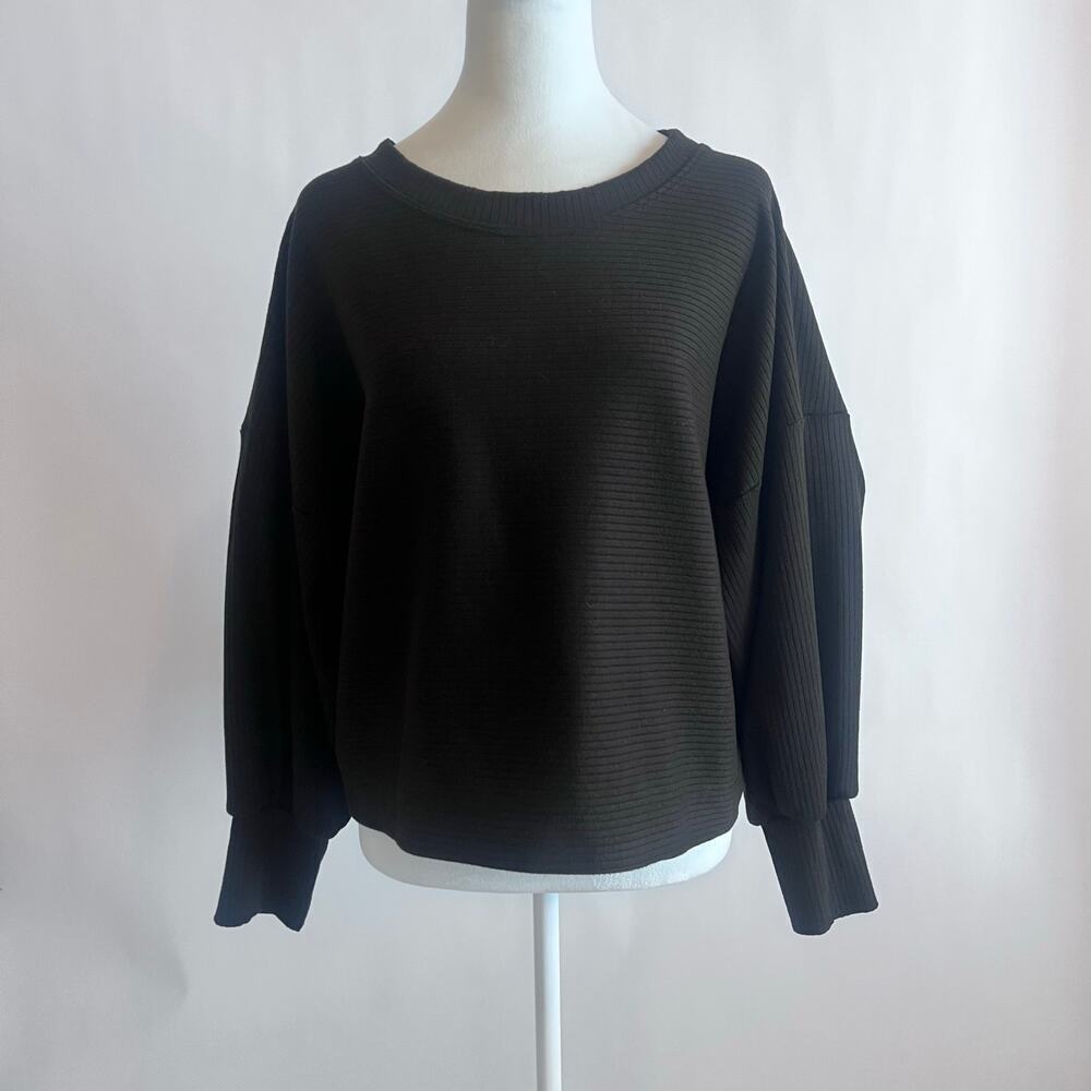 FINAL TOUCH RIBBED CREW NECK EXTENED LONG BELL SLEEVE CROP TOP SWEATSHIRT LARGE